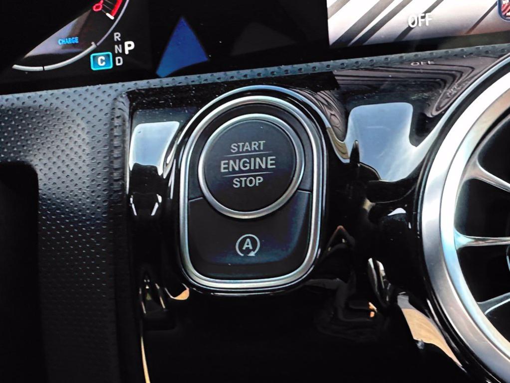 2025 Mercedes-BENZ CLA — миниатюра 22