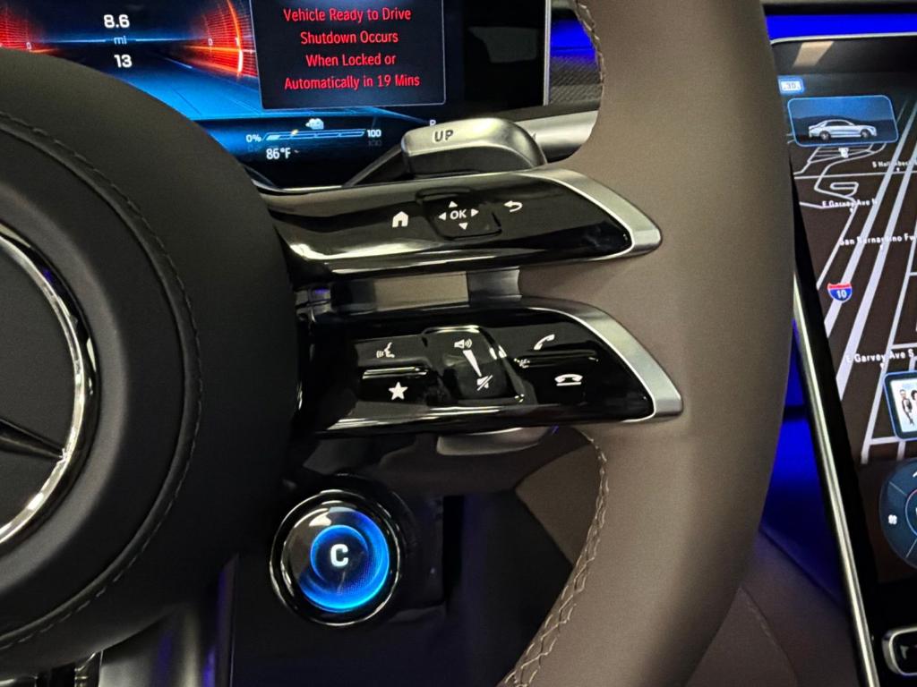 صورة مصغرة 25 لـ 2026 Mercedes-BENZ AMG S 63 E BASE