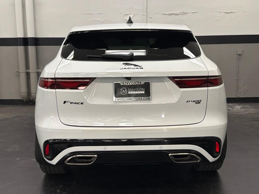 صورة مصغرة 11 لـ 2023 Jaguar F-PACE R-DYNAMIC S