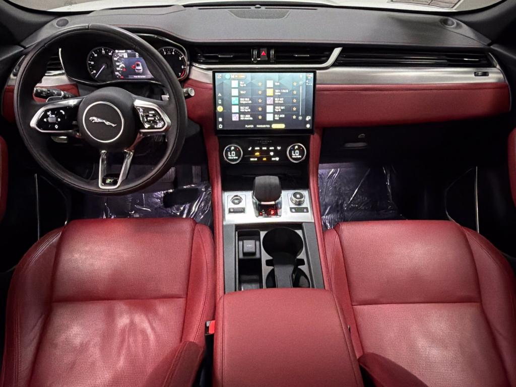صورة مصغرة 37 لـ 2023 Jaguar F-PACE R-DYNAMIC S