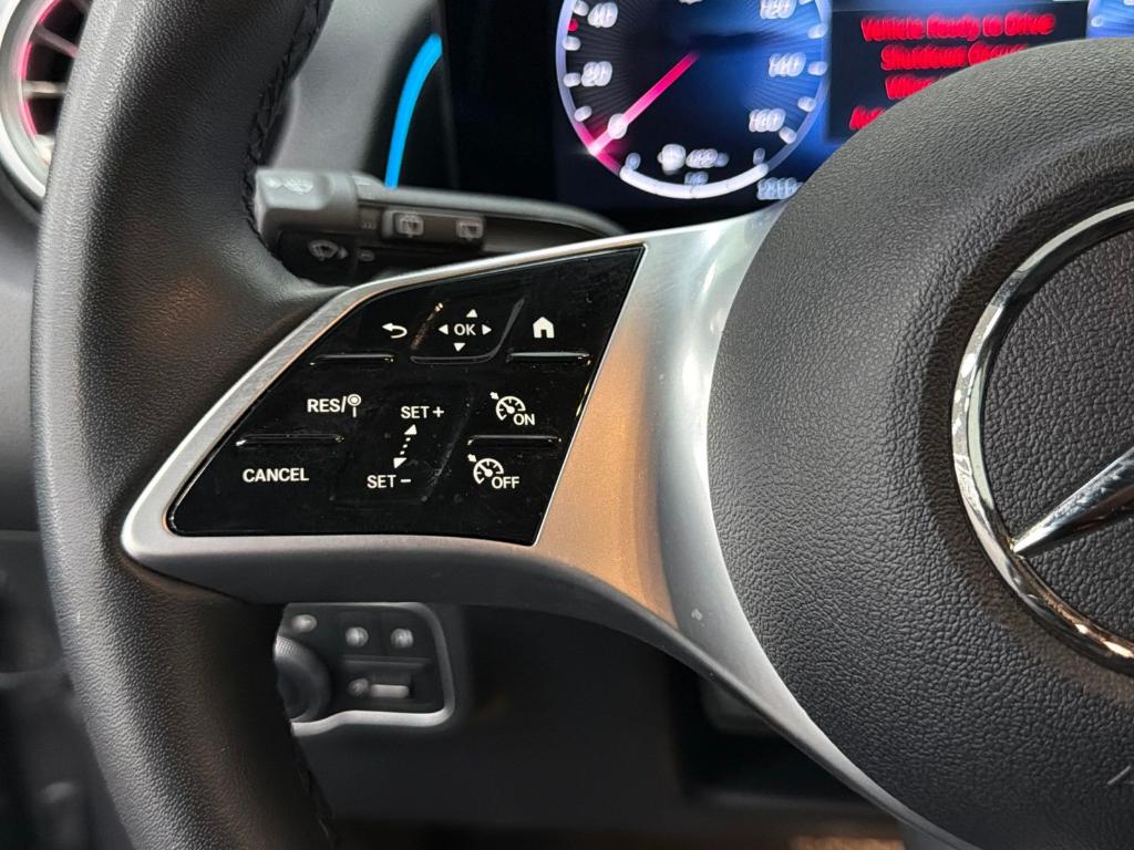 2026 Mercedes-BENZ GLB — миниатюра 28