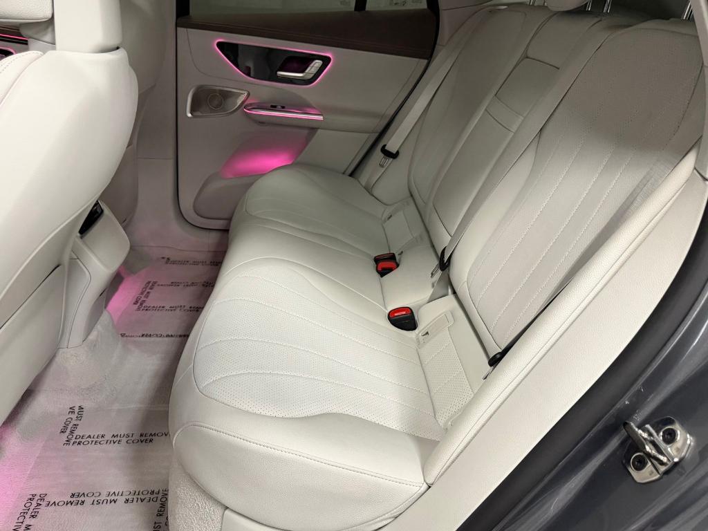 2023 Mercedes-BENZ EQE 缩略图 40