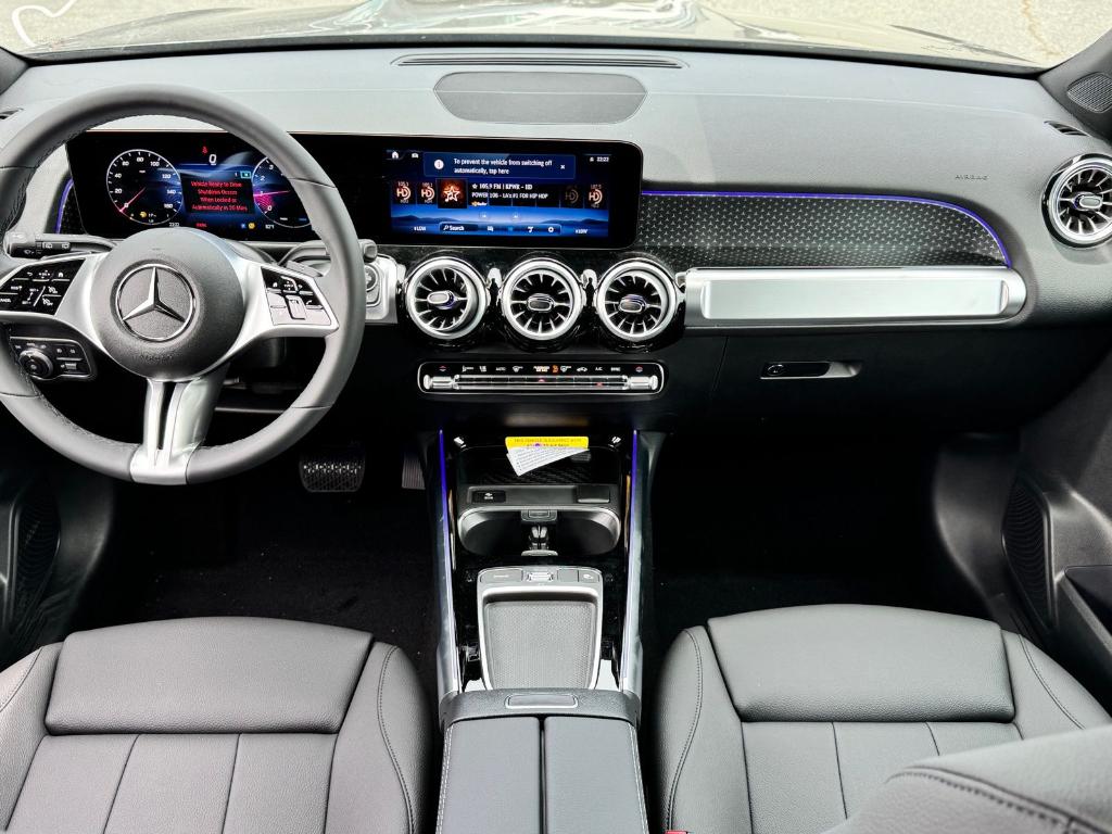 2025 Mercedes-BENZ GLB — миниатюра 27