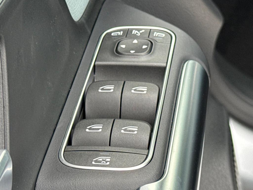 2026 Mercedes-BENZ GLA 缩略图 21