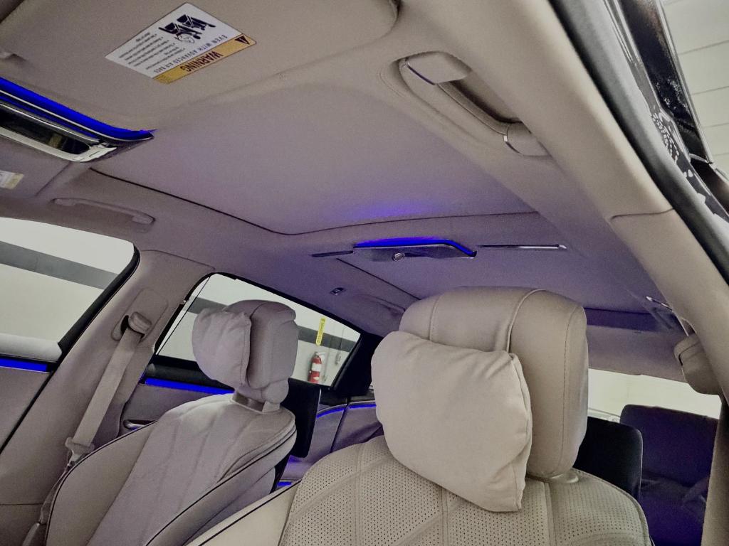 2026 Mercedes-BENZ MAYBACH 缩略图 21