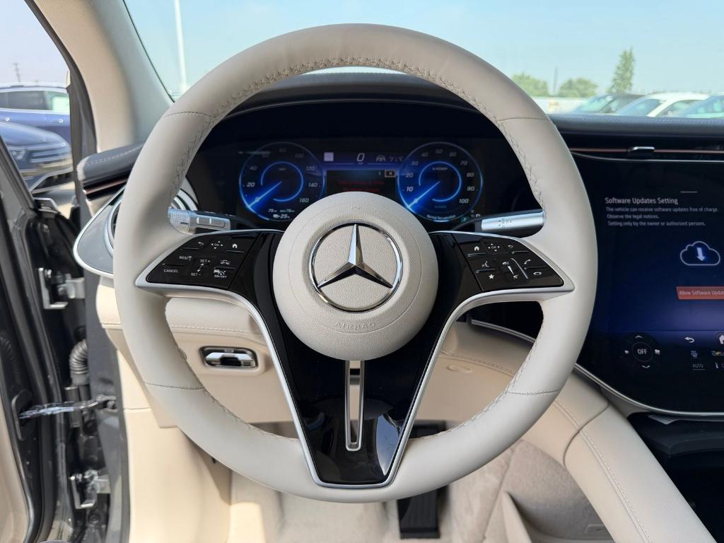 2026 Mercedes-BENZ EQS thumbnail 21