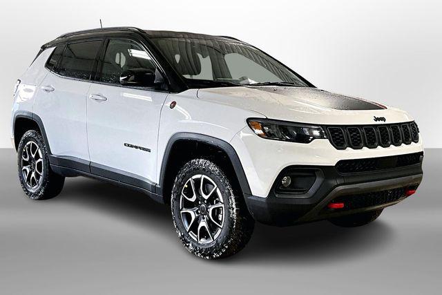 New 2026 Jeep Compass Trailhawk