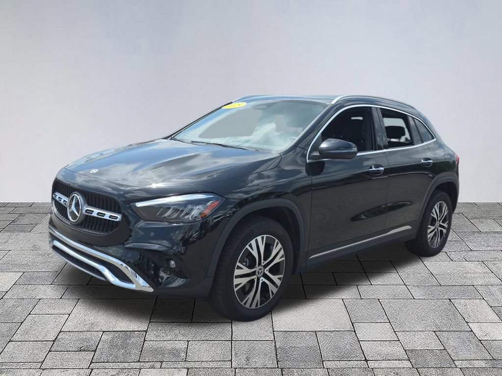 2025 Mercedes-BENZ GLA — фото 3