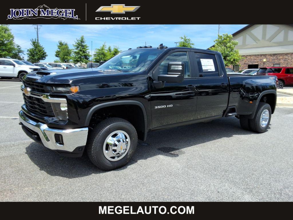 New 2026 Chevrolet Silverado 3500 LT
