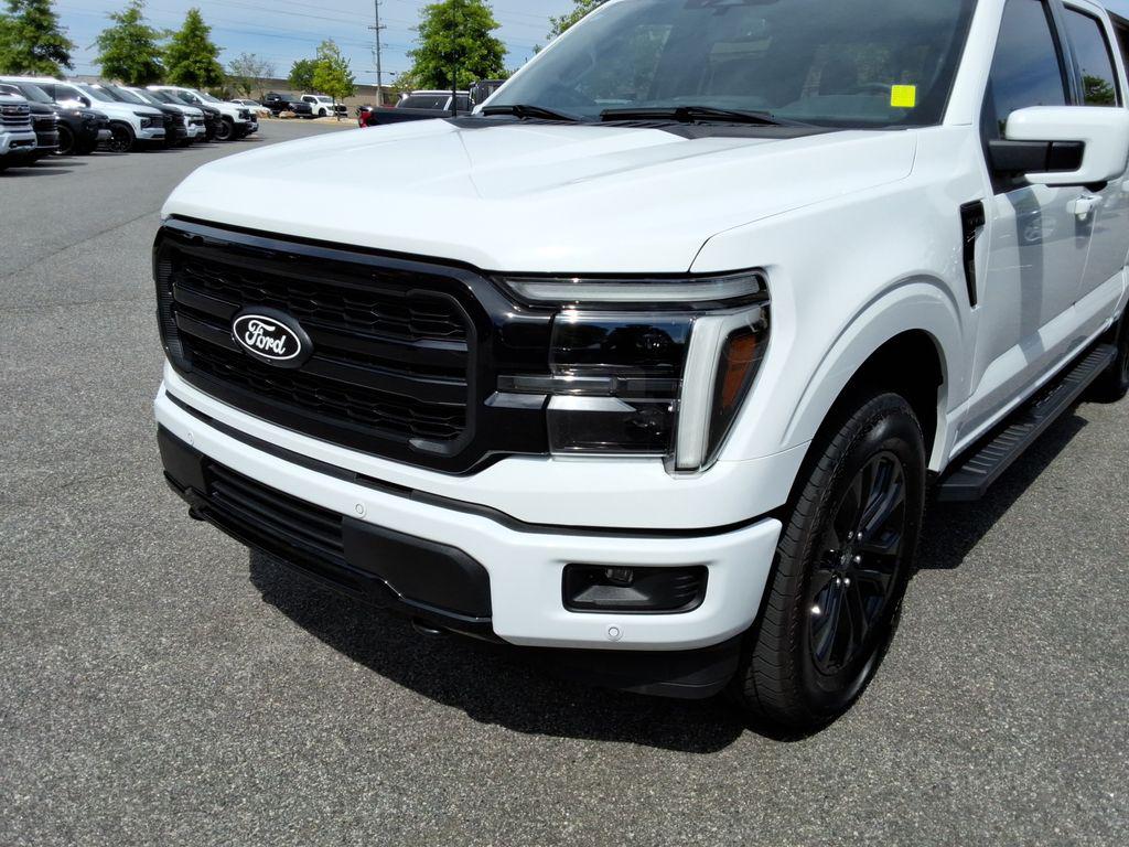 FORD F-150 LARIAT - 9
