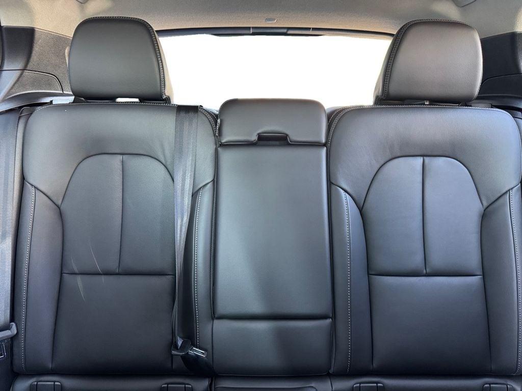 صورة مصغرة 25 لـ 2026 Volvo XC40 B5 PLUS