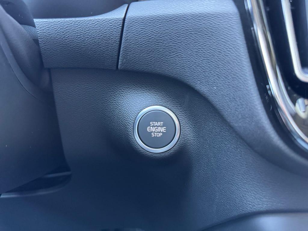 صورة مصغرة 19 لـ 2026 Volvo XC40 B5 PLUS