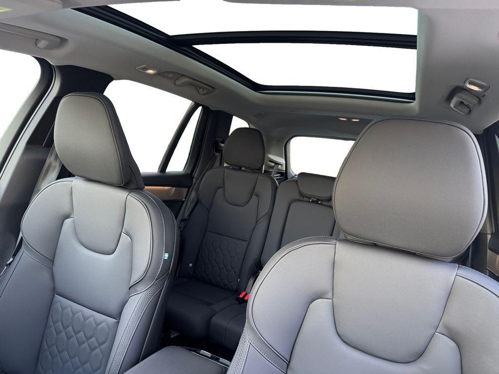 صورة مصغرة 22 لـ 2026 Volvo XC90 B6 PLUS 7-SEATER