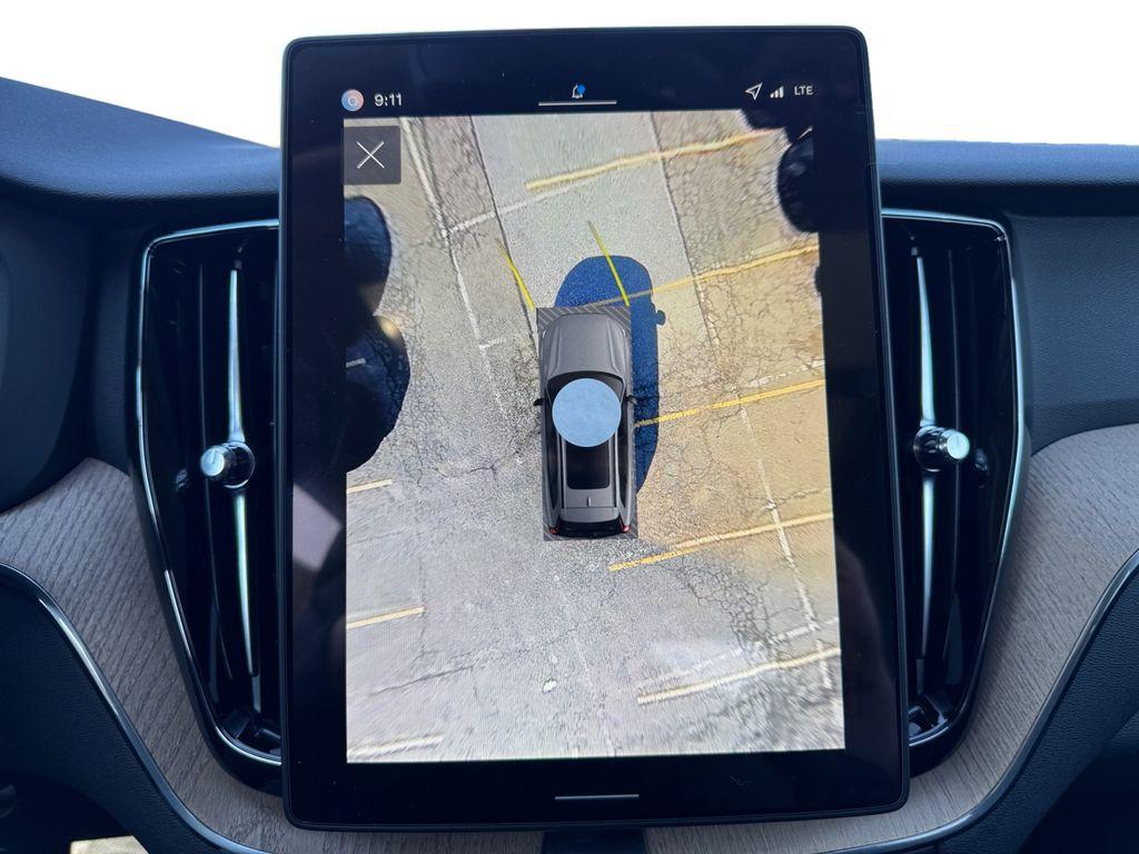صورة مصغرة 19 لـ 2026 Volvo XC60 B5 PLUS