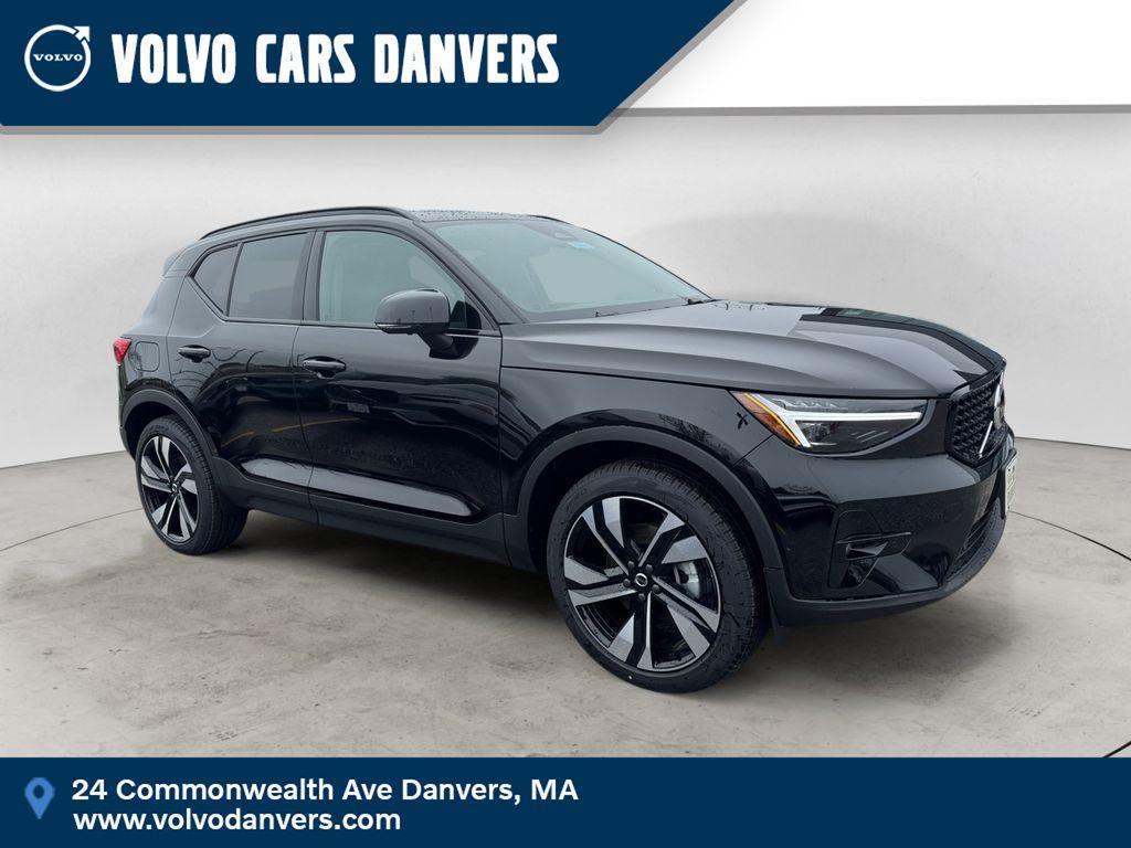 New 2026 Volvo XC40 B5 Ultra