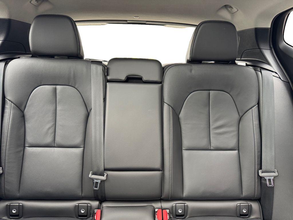 2026 Volvo XC40 B5 ULTRA 缩略图 24