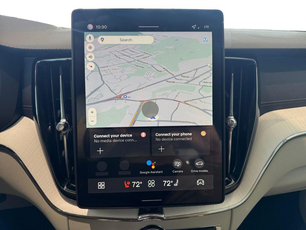 2026 Volvo XC60 PLUG-IN HYBRID T8 ULTRA thumbnail 23