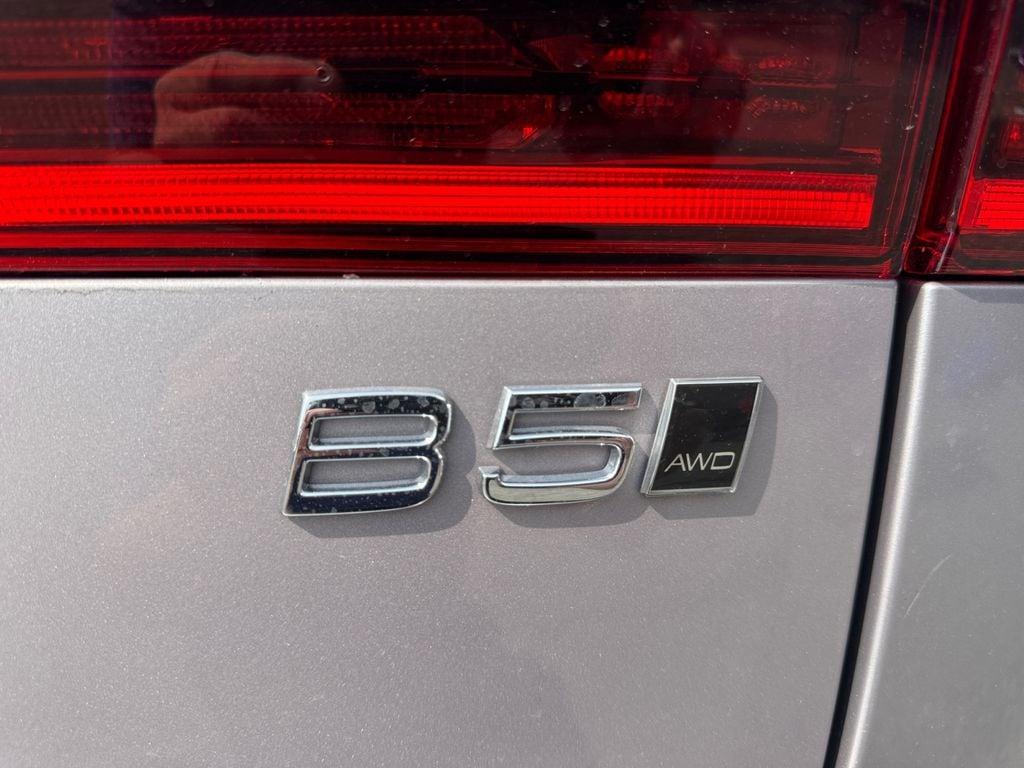 2026 Volvo XC60 B5 PLUS — фото 10