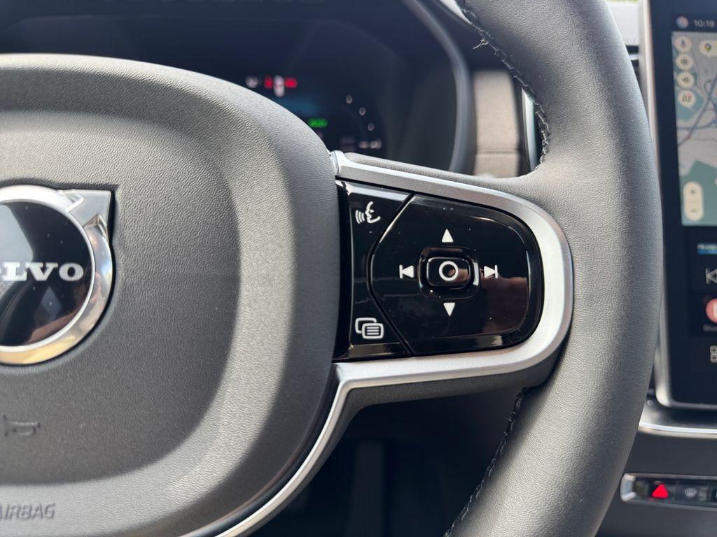 2026 Volvo XC90 PLUG-IN HYBRID T8 PLUS 7-SEATER 缩略图 17