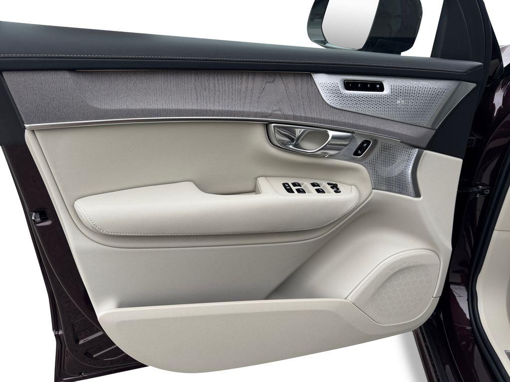 2026 VOLVO XC90 B6 ULTRA DARK THEME 6-SEATER — фото 9