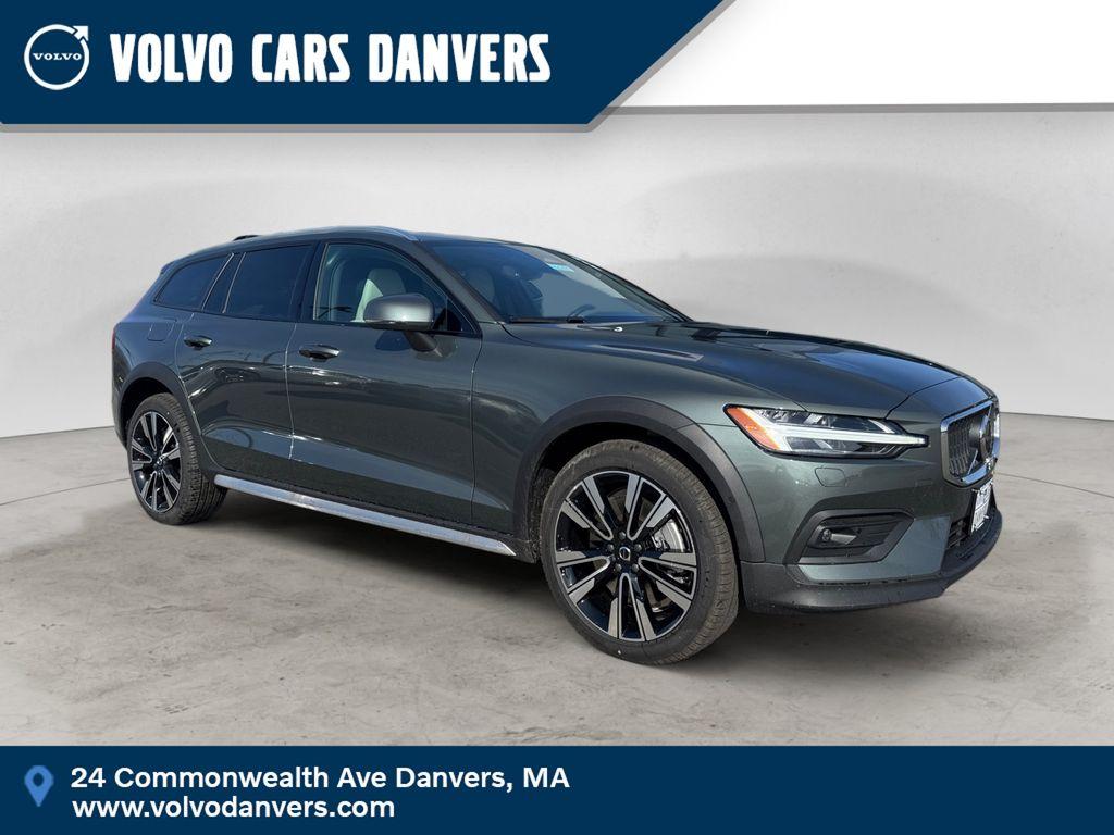 New 2026 Volvo V60 Cross Country B5 Ultra