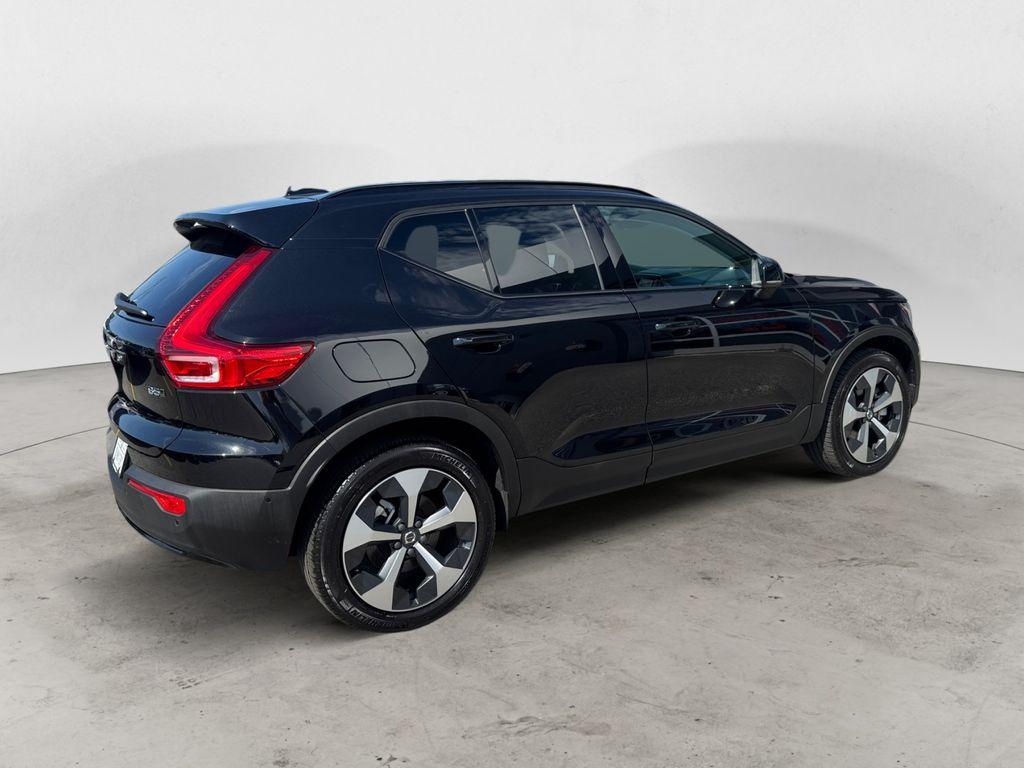 2026 Volvo XC40 B5 PLUS 照片 7