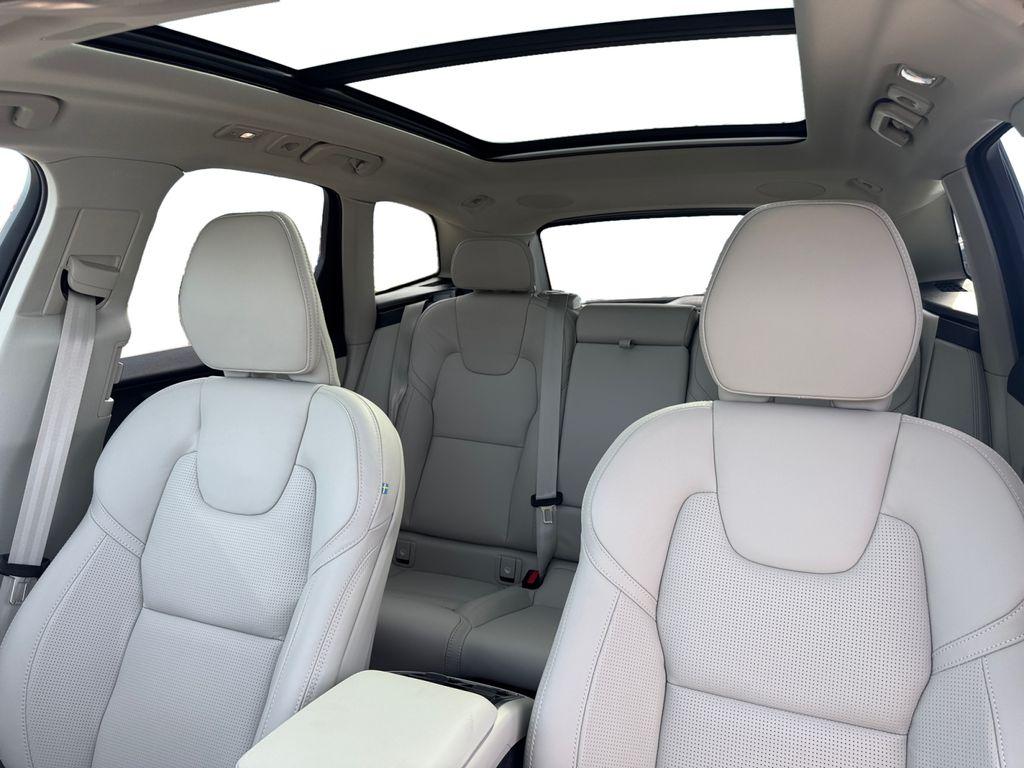 صورة مصغرة 25 لـ 2026 Volvo XC60 B5 ULTRA