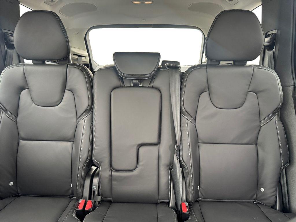 2026 Volvo XC90 B6 ULTRA 7-SEATER — миниатюра 26