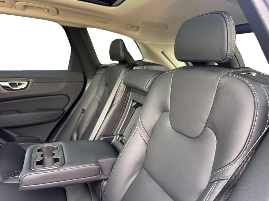صورة مصغرة 27 لـ 2026 Volvo XC60 PLUG-IN HYBRID T8 ULTRA