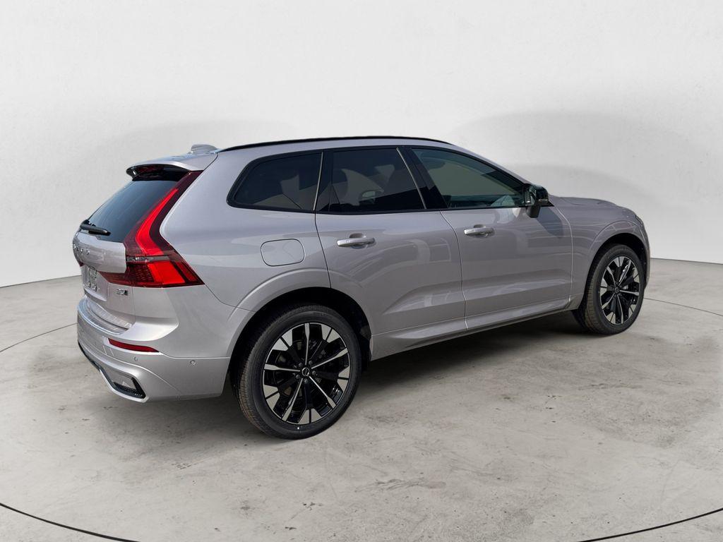 صورة 7 لـ 2026 Volvo XC60 B5 PLUS