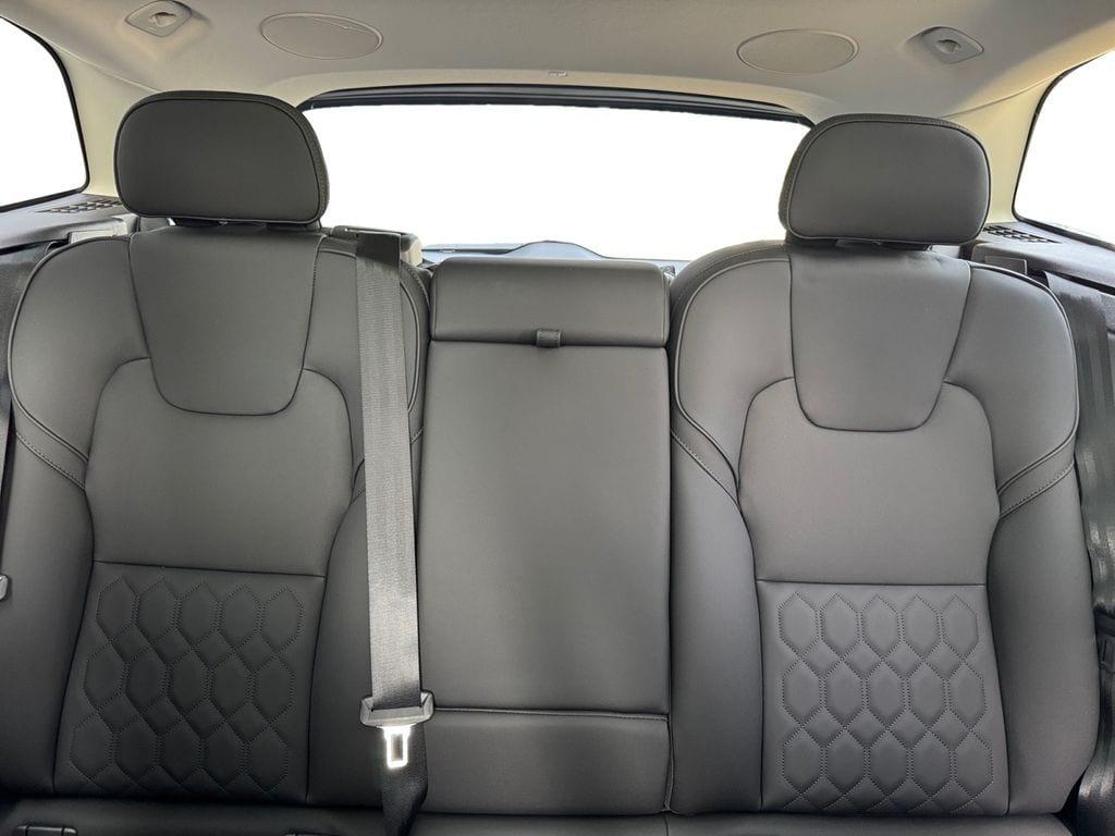 صورة مصغرة 26 لـ 2026 Volvo XC60 B5 PLUS