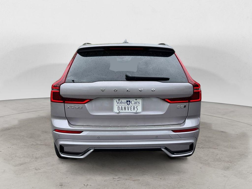 2026 Volvo XC60 B5 PLUS — фото 4