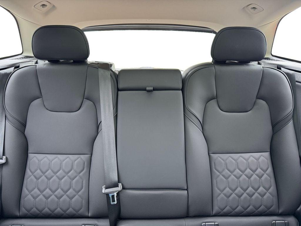 2026 Volvo XC60 B5 PLUS — миниатюра 23