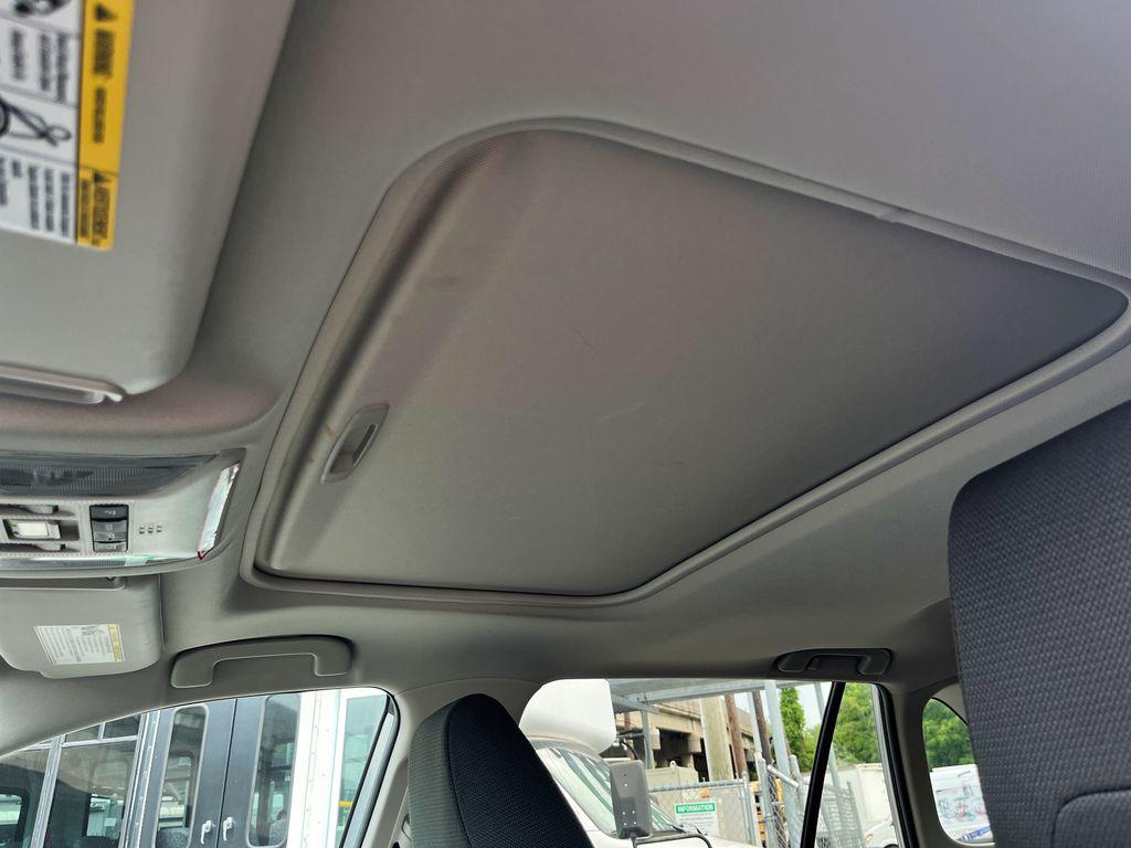 2022 Toyota RAV4 XLE 缩略图 47