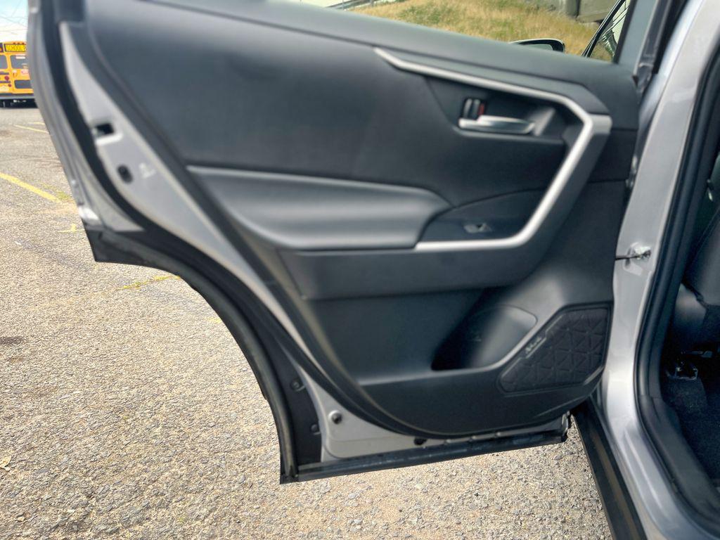 2022 Toyota RAV4 XLE 缩略图 62