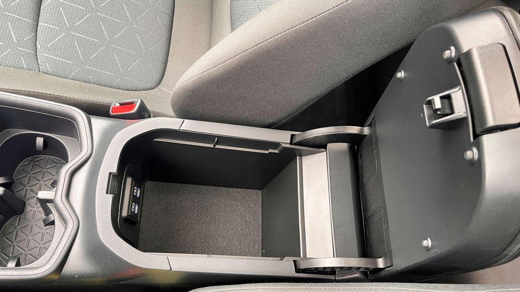 2022 Toyota RAV4 XLE 缩略图 39