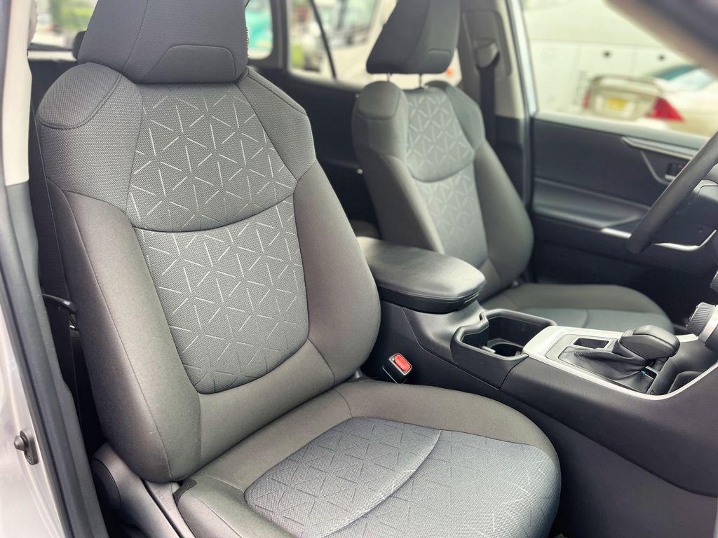 2022 Toyota RAV4 XLE 缩略图 26