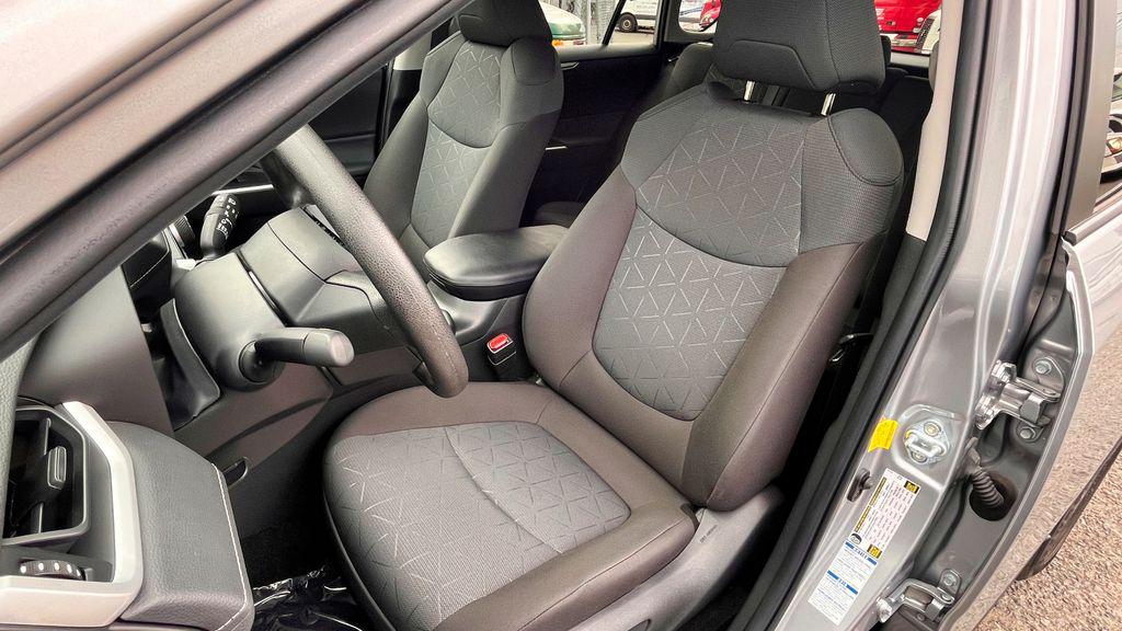 2022 Toyota RAV4 XLE 缩略图 25