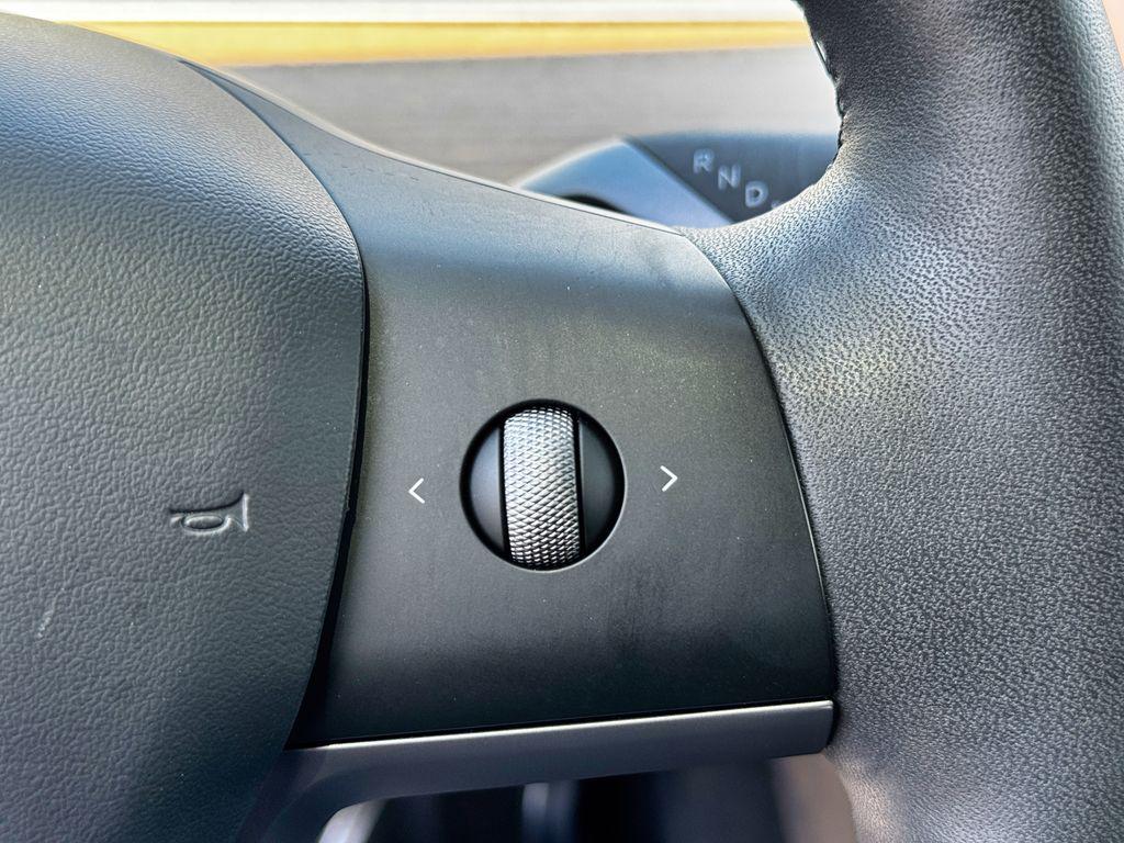 صورة مصغرة 46 لـ 2024 Tesla MODEL Y LONG RANGE SINGLE MOTOR REAR-WHEEL DRIVE