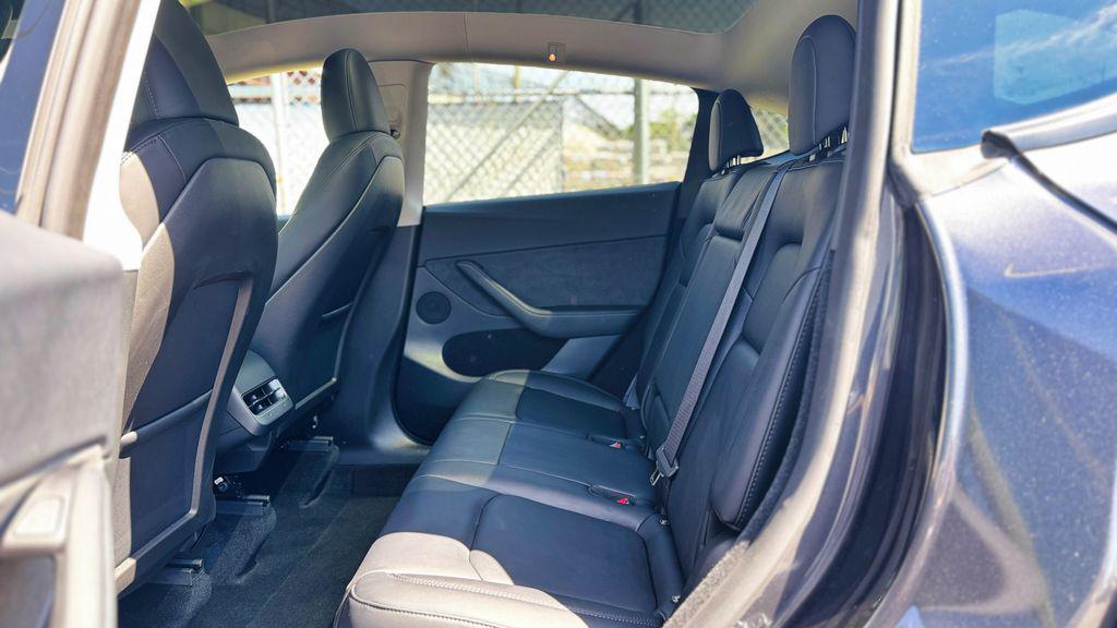 صورة مصغرة 72 لـ 2024 Tesla MODEL Y LONG RANGE SINGLE MOTOR REAR-WHEEL DRIVE