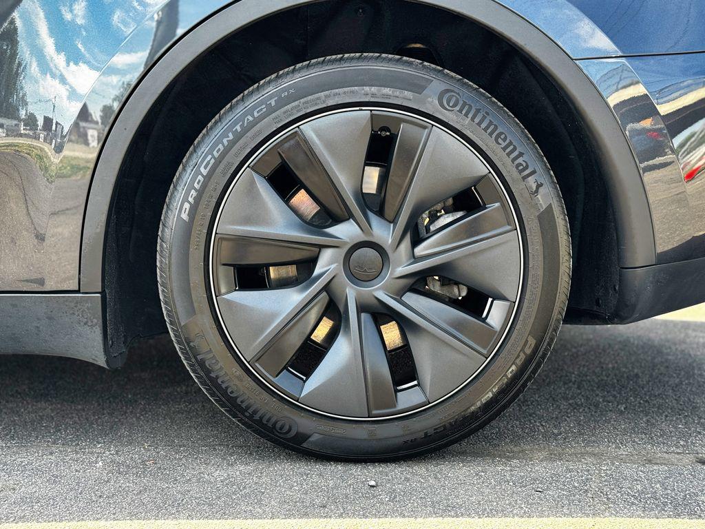 صورة مصغرة 35 لـ 2024 Tesla MODEL Y LONG RANGE SINGLE MOTOR REAR-WHEEL DRIVE