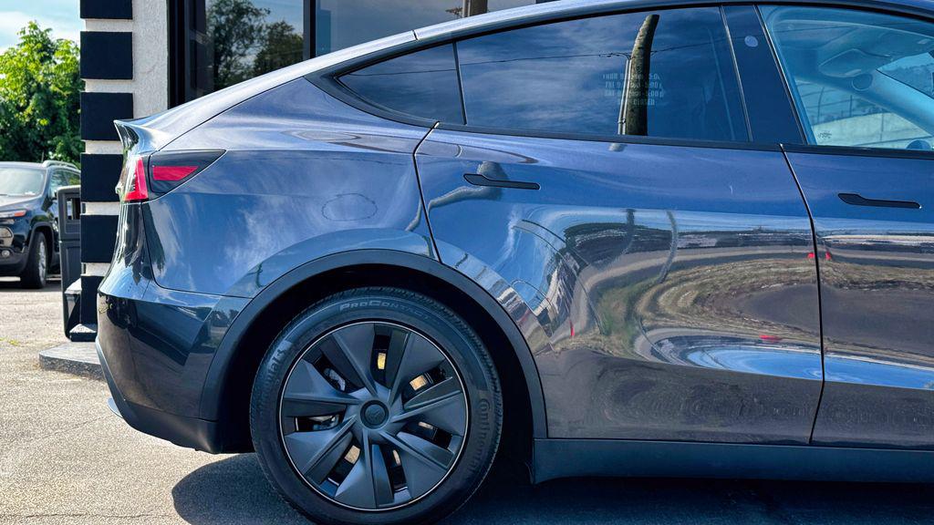صورة مصغرة 17 لـ 2024 Tesla MODEL Y LONG RANGE SINGLE MOTOR REAR-WHEEL DRIVE