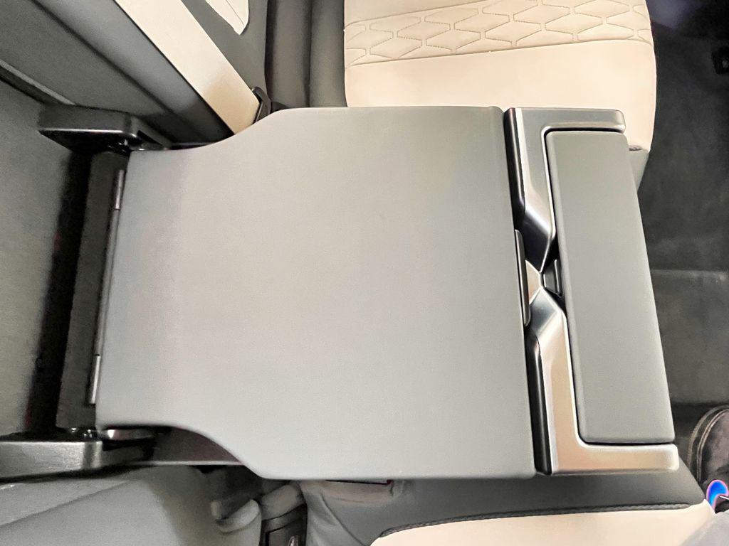 صورة مصغرة 49 لـ 2024 BMW X7 M60I