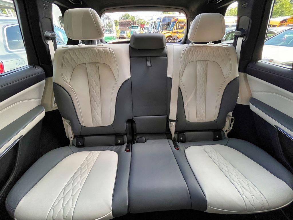 صورة مصغرة 51 لـ 2024 BMW X7 M60I