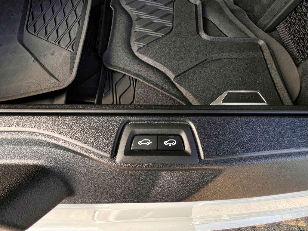 صورة مصغرة 43 لـ 2024 BMW X7 M60I