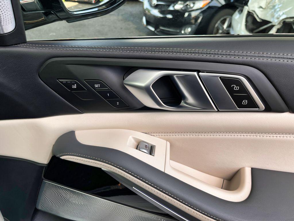 صورة مصغرة 45 لـ 2024 BMW X7 M60I