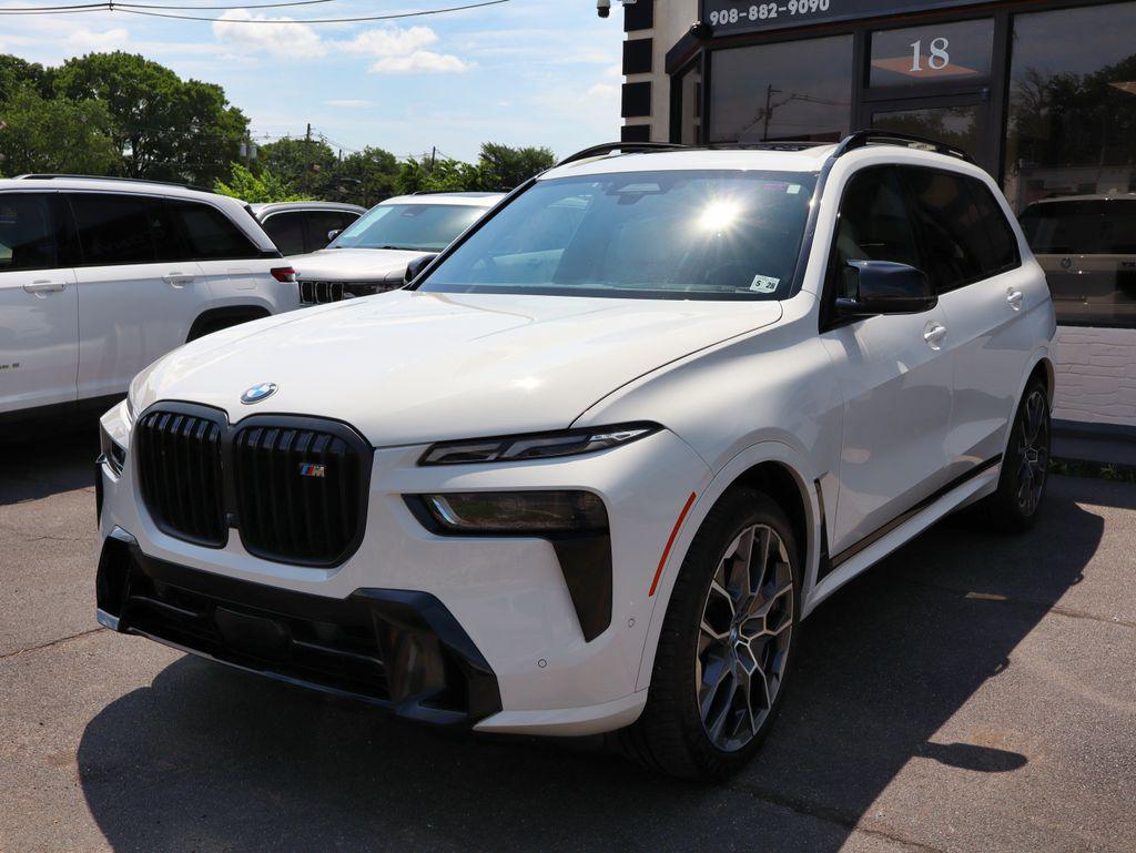 2024 BMW X7 M60I — фото 2