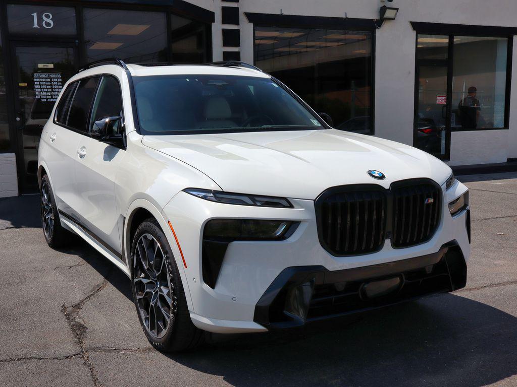 2024 BMW X7 M60I — фото 4