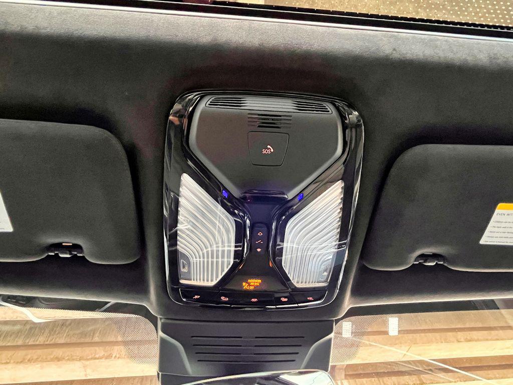صورة مصغرة 32 لـ 2024 BMW X7 M60I