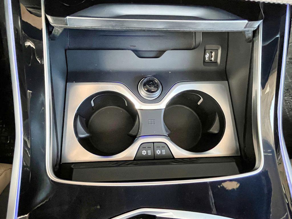 صورة مصغرة 37 لـ 2024 BMW X7 M60I